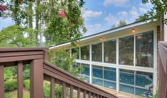 3043 Lake Forest Dr, Augusta, GA 30909
