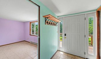 114 Claremont Dr, Albrightsville, PA 18210