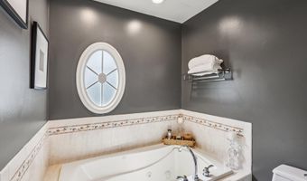 49 W Aspen Way, Aberdeen, NJ 07747