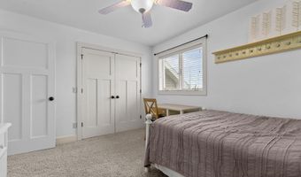 1106 BOBBY Ct, Appleton, WI 54915
