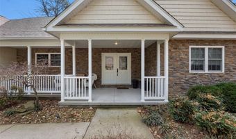 102 Woodland, Anna, IL 62906