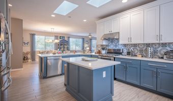 800 Purple Aster Dr, Bernalillo, NM 87004