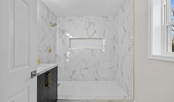 4405 LAUREL Rd, Alexandria, VA 22309