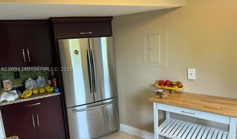 3300 NE 191st St 512, Aventura, FL 33180