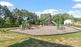 150 Ivy Bank Dr, Angier, NC 27501