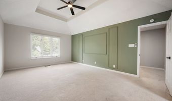 7474 Oakland Hills Dr, Indianapolis, IN 46236