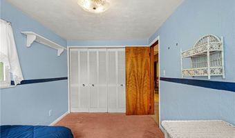 2312 Lake Ave, Allison Park, PA 15101