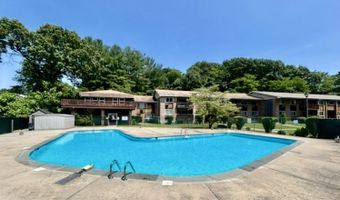 200 Woodmont Ave 127, Bridgeport, CT 06606