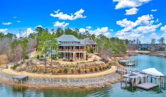 114 Sailors Pt, Alexander City, AL 35010