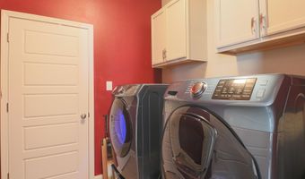 5282 Overland Dr, Biloxi, MS 39532