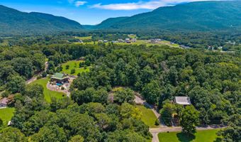 144 Bible Dr, Benton, TN 37307