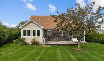 103 Gosset's Turn Dr, Middletown, RI 02842