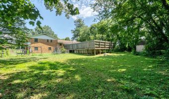 898 W Cunningham St, Alcoa, TN 37701
