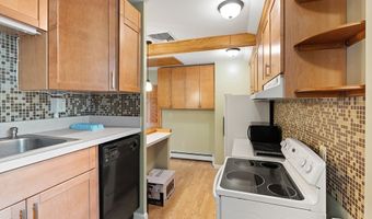 497 S Main St, Andover, MA 01810