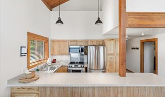 20246 E Cape Horn Rd, Bayview, ID 83803