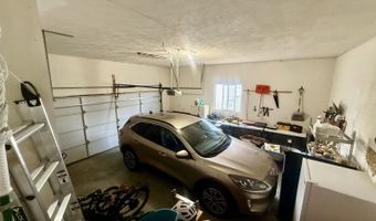 3534 Hawthorne Dr, Elko, NV 89801