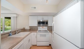 275 Briarcrest Dr 185, Ann Arbor, MI 48104