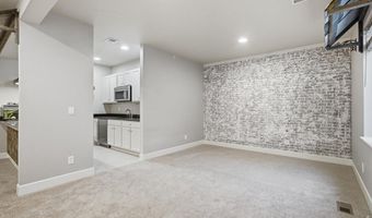882 Jenny Ln, Berthoud, CO 80513