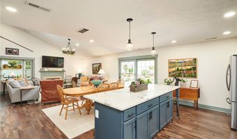 885 Kenton Ct, Akron, OH 44313