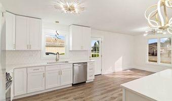 11756 S Leamington Ave, Alsip, IL 60803