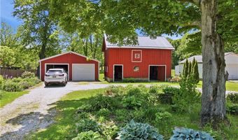 2934 College St, Austinburg, OH 44010
