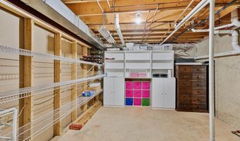 44141 MERRYWOOD Ct, Ashburn, VA 20147