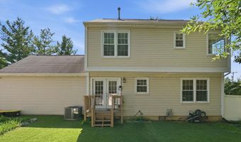 7832 FORDSON Rd, Alexandria, VA 22306