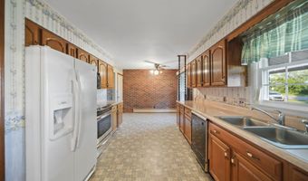 5875 US-127, Addison, MI 49220