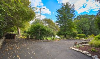 711 Sycamore Rd, Batesville, IN 47006