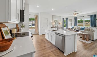 340 CREEK BEND Ln, Alabaster, AL 35007