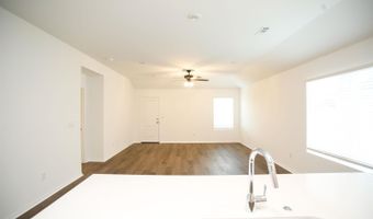 1604 Rambling Brook Dr, Benton, AR 72015
