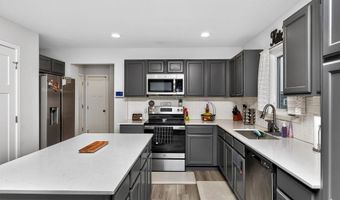 2832 21st St SW, Altoona, IA 50009