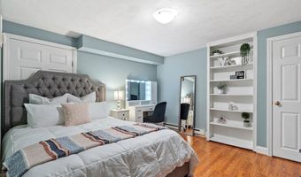 89 School House Ln, Boxborough, MA 01719