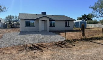 3105 W Green Park Dr, Benson, AZ 85602