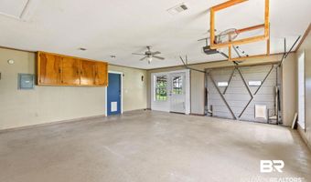 3791 Robinsonville Rd, Atmore, AL 36502