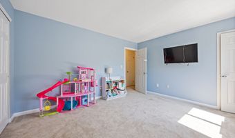 7 Sutton Pl 7, Bloomfield, CT 06002