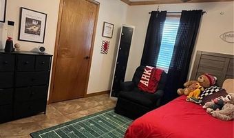 806 SE Avenue 8 Ave, Atkins, AR 72823