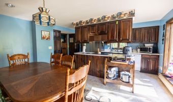 4 Howard Siding Ln, Abbot, ME 04406