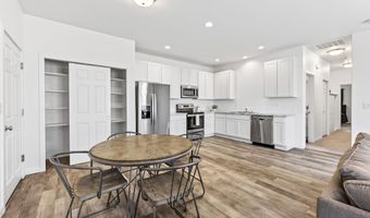 1305 12th St, Benton City, WA 99320