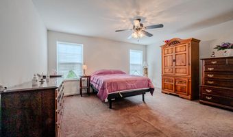 92 RIVER CLIFF Cir, Felton, DE 19943