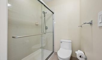 40 Ray Ct, Bedminster, NJ 07921