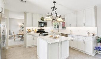 21 ORCHID Ln, Barnegat, NJ 08005