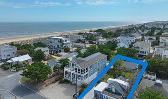 8 E DAGSBORO St, Fenwick Island, DE 19944