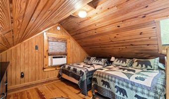 3330 Shamrock Ln, Birdseye, IN 47513