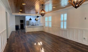 242 Leadwood St, Andrews, SC 29510
