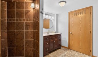 2038 12th St, Belle Fourche, SD 57717