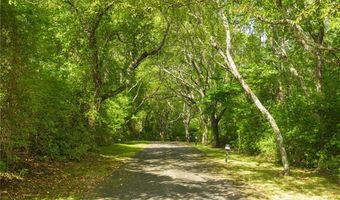 76 Battery Ln, Jamestown, RI 02835