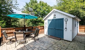 63 Starr St, Johnston, RI 02919