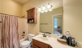 1318 Emily Ln, Ada, OK 74820