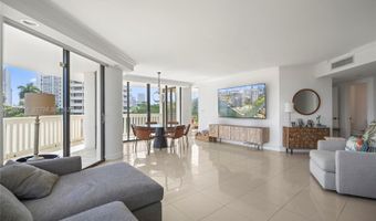 1000 W Island Blvd 504, Aventura, FL 33160